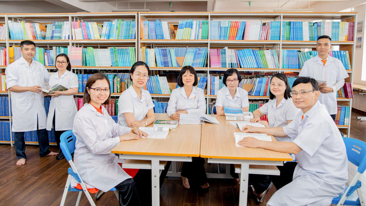 Lien-thong-nganh-duoc-cao-dang-duoc-khong