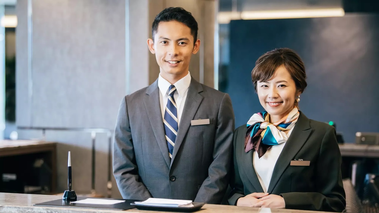 Nghiep-vu-nha-hang-khach-san-la-gi