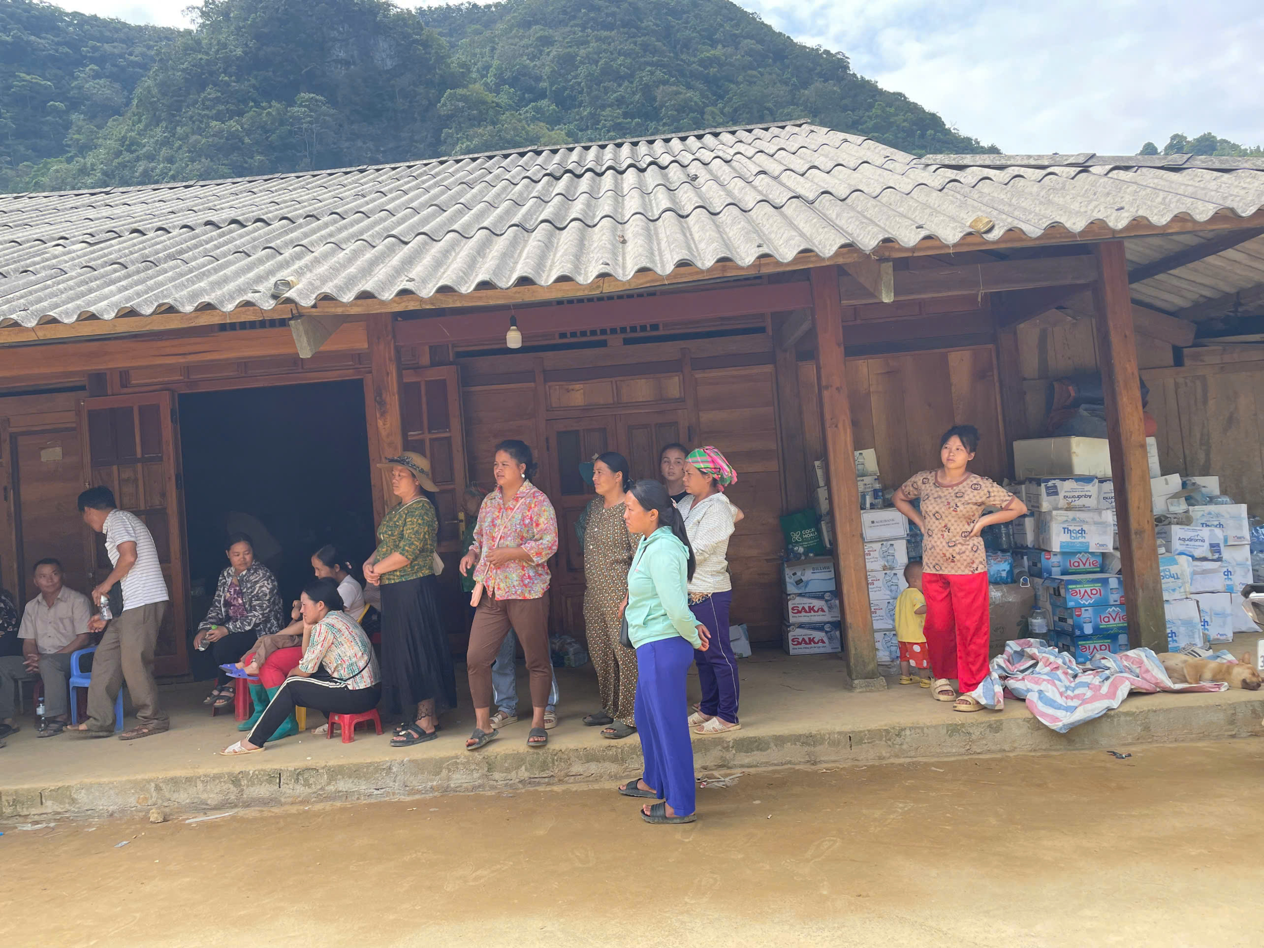 Z5864845657360_d0fb366d0de6c3f0b8643dc0c9de39dc