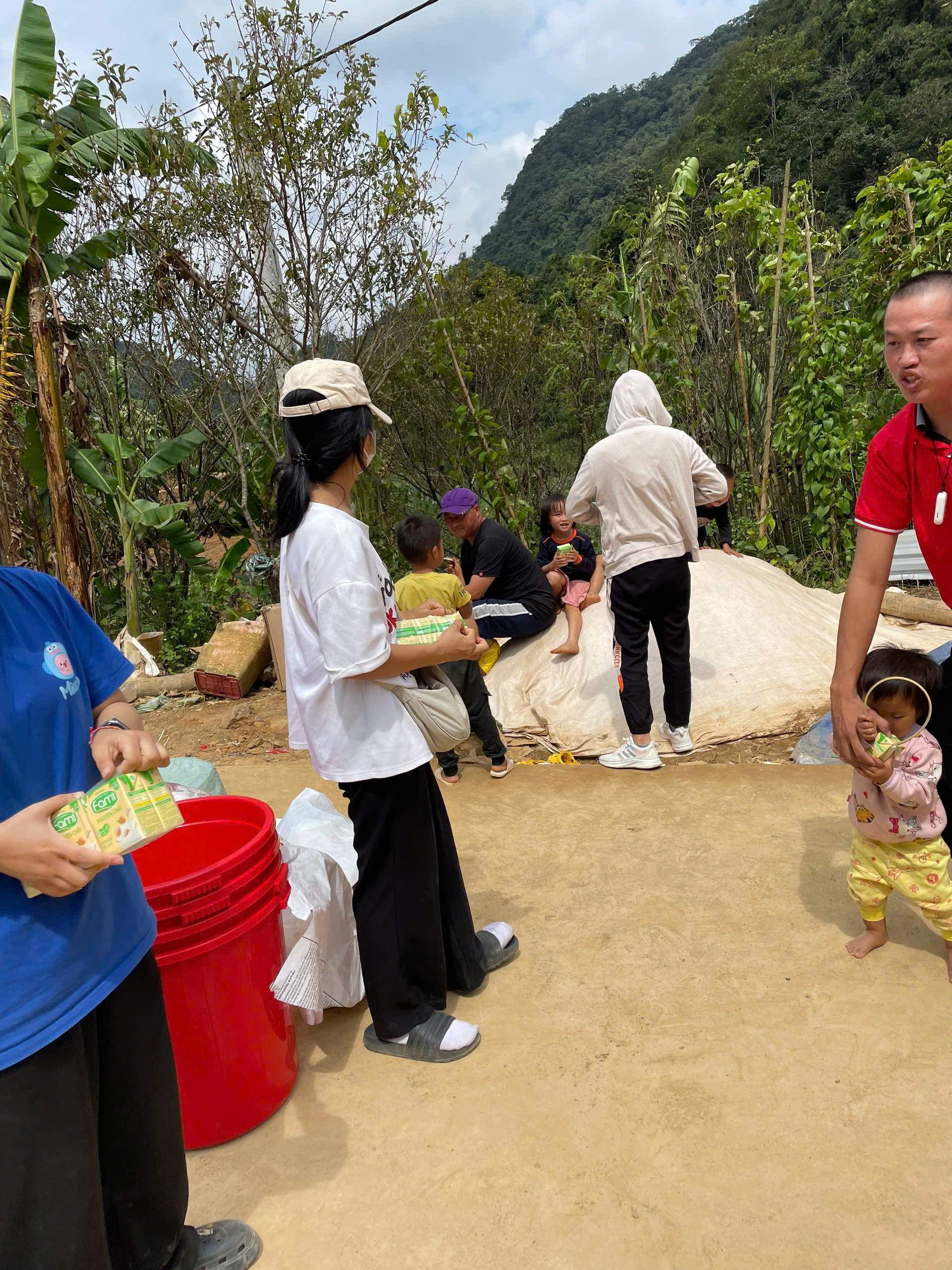 Z5864845708071_99eeb89f45deca1a290204c06eb45555