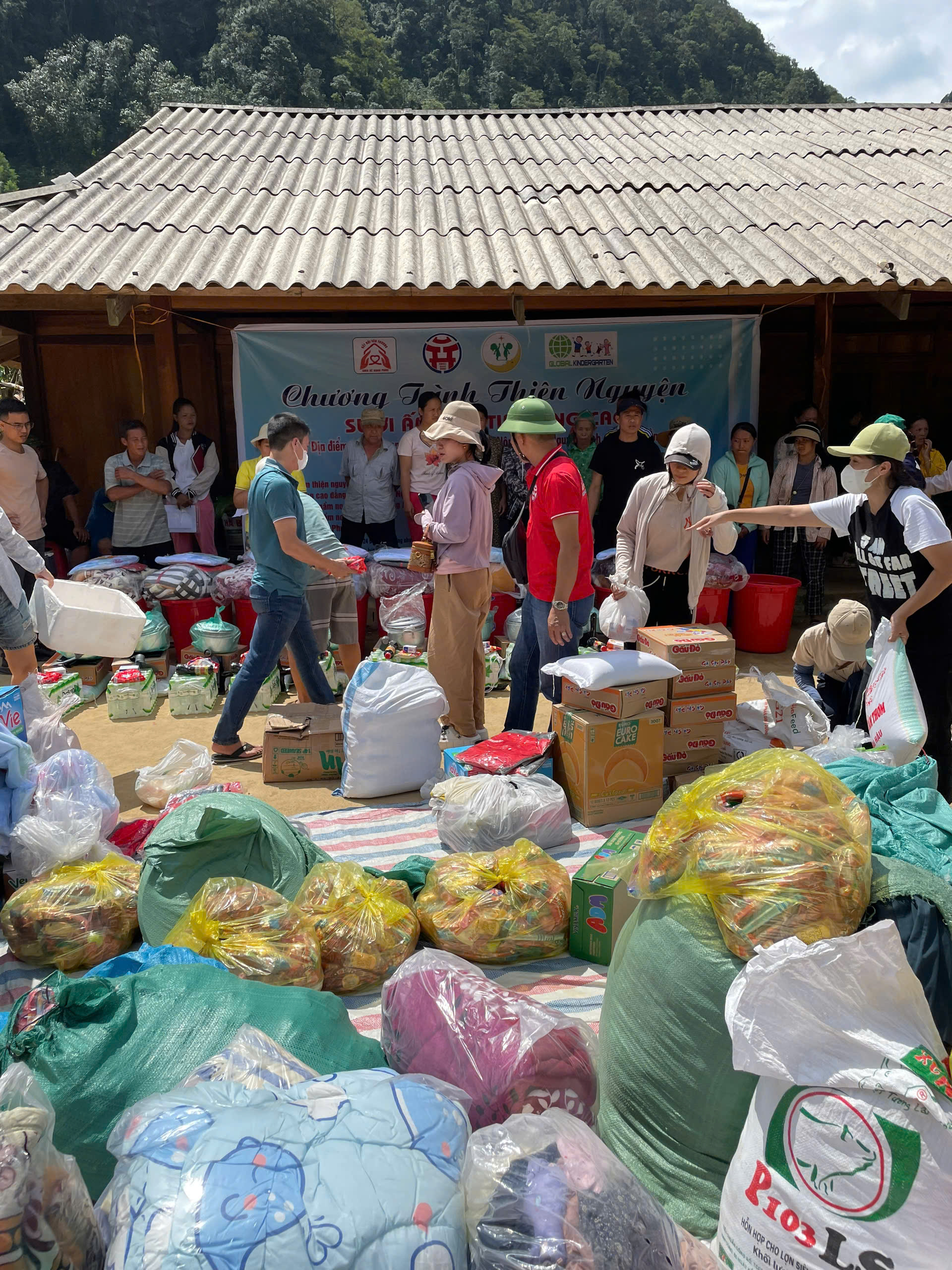 Z5864845887945_22ac0075fa7de04c90a57e59c732c9b8