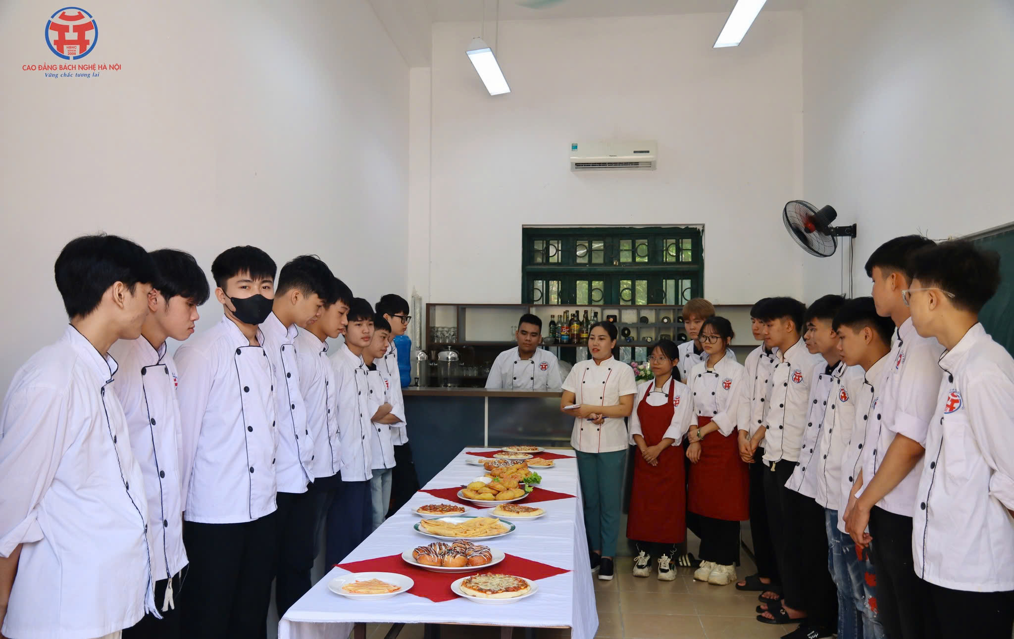 Z5977905945461_728636fba6ecda2bd91e2e9c2da289a9