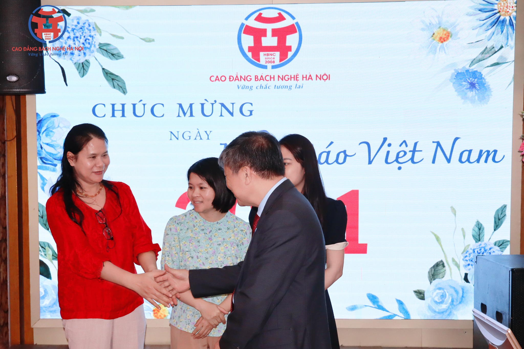 467612920_1118358476956077_612392920021552260_n