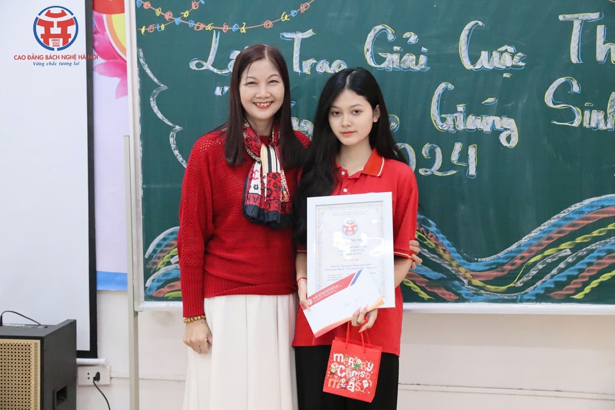 Z6199865828675_f4eaf9a98f3db7b63c6f750ec75f458a