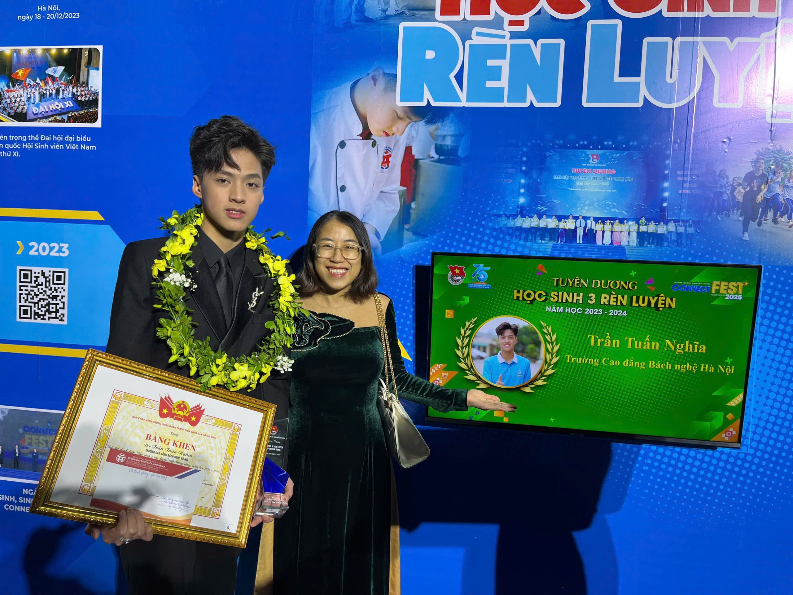 Z6420263152385_878865cc1fc151216ed0bd0035966224