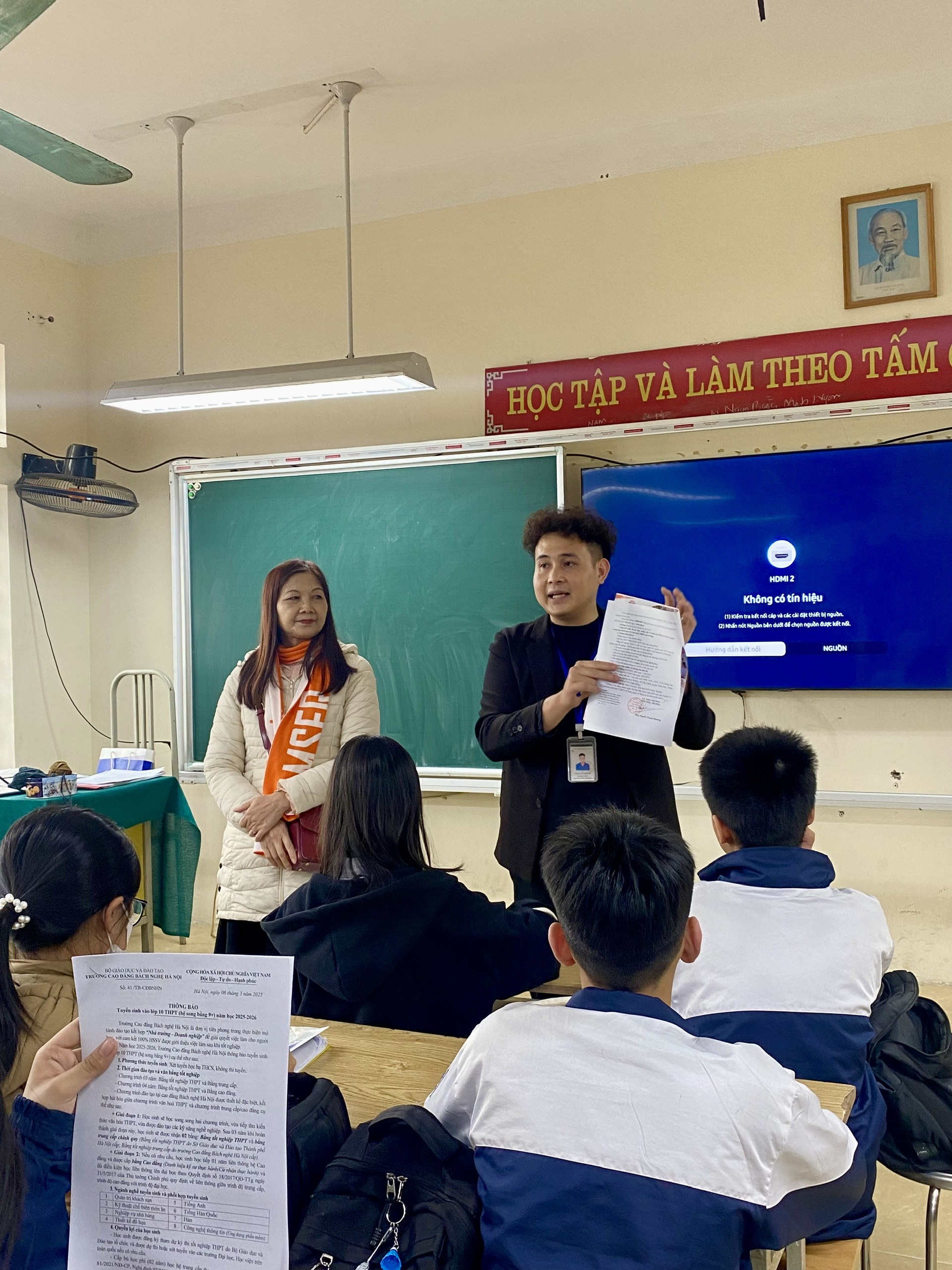 Z6466051441948_a4fdaec66ad68f8b4cec70bd77c0742c