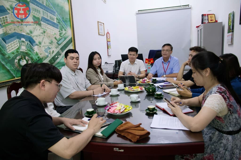 503677000_1280472464078010_4195581348785511917_n