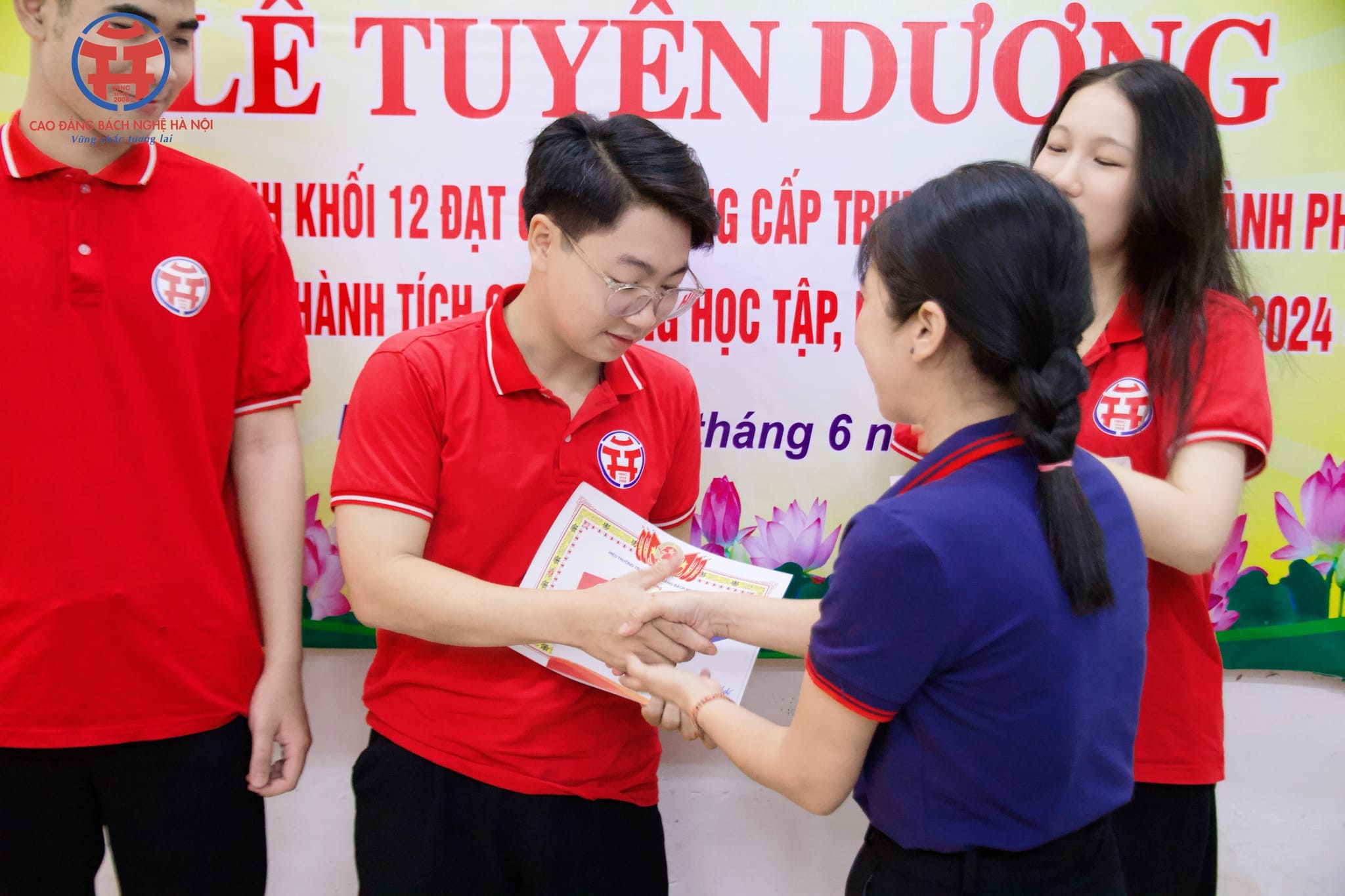 509505314_1297119529079970_5644069128875182932_n