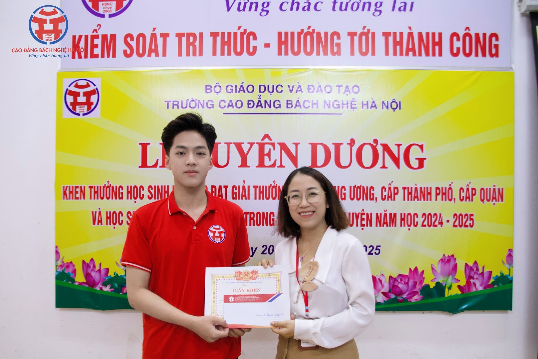 511198129_1297119395746650_2689374502858433602_n