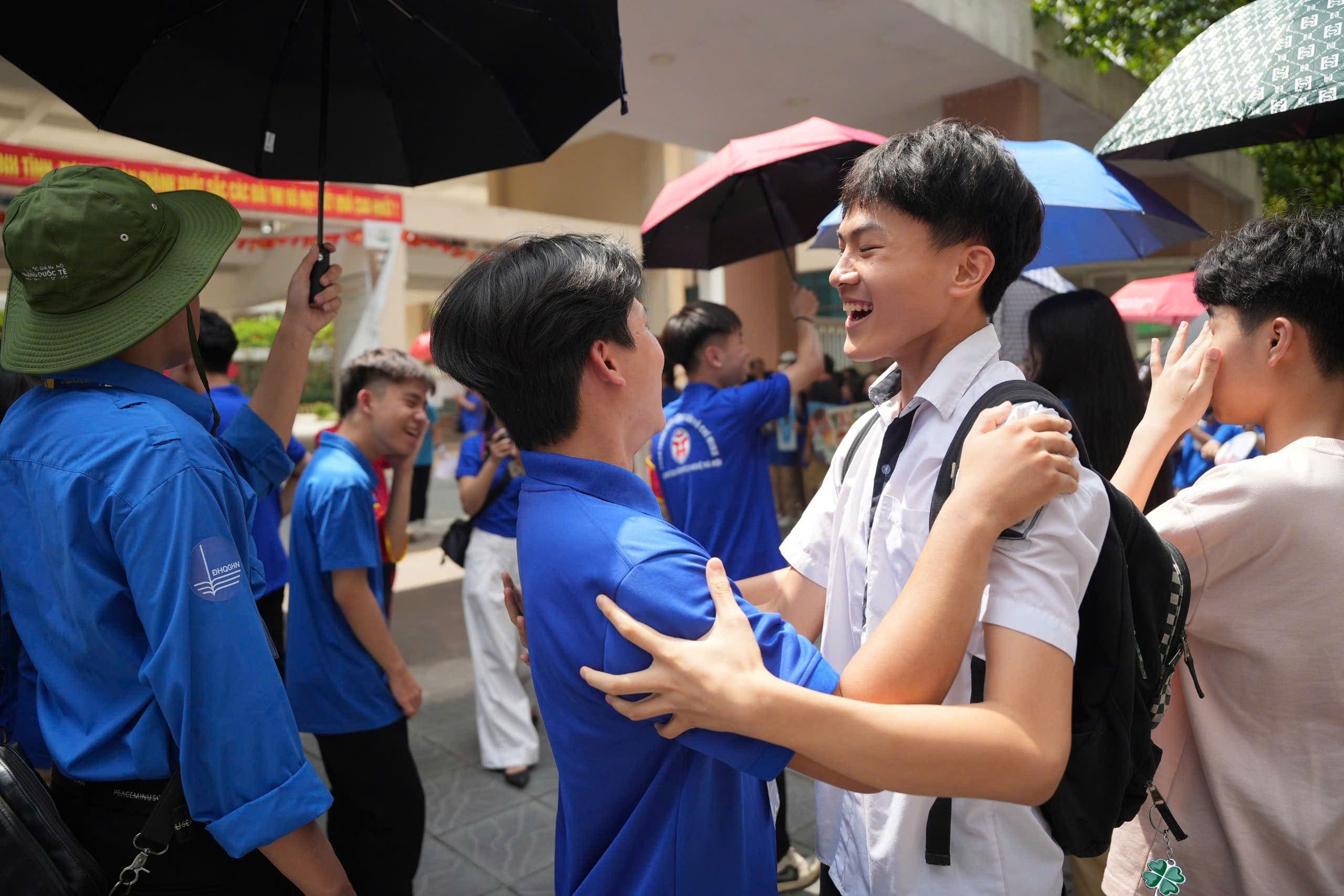 Z6682934809814_94a6007c3804e8a16ecf6e207a04ff40