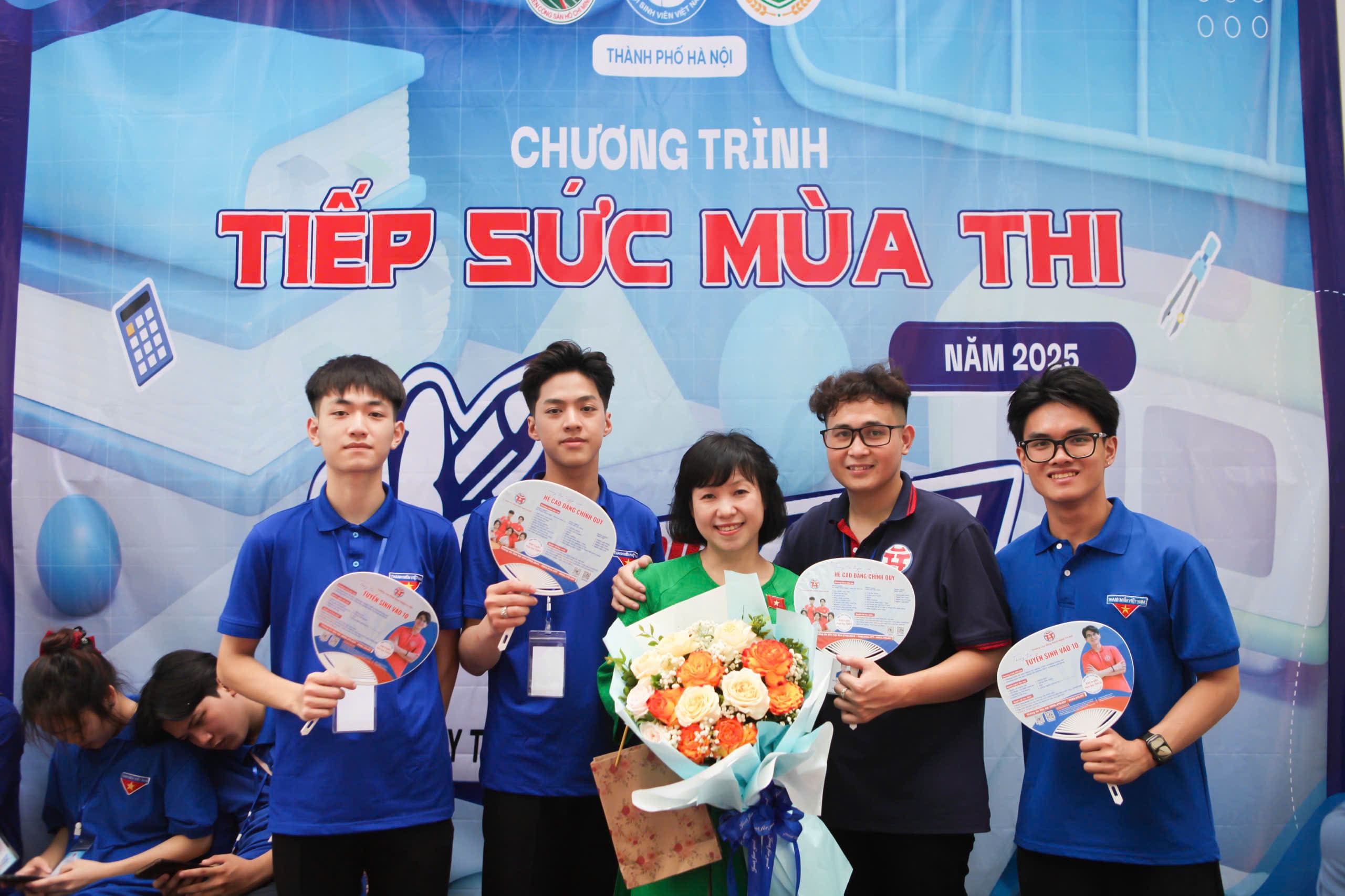 Z6682934811883_b4e52f254f3d4299652f3de7ea304476