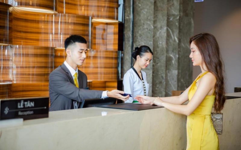Luong-nganh-quan-tri-khach-san