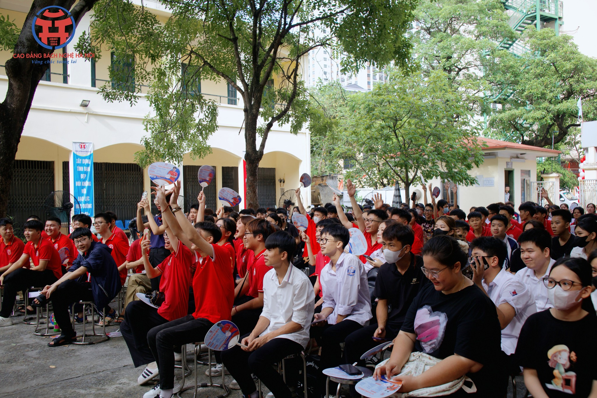 528150281_1333005715491351_1667477982350975818_n