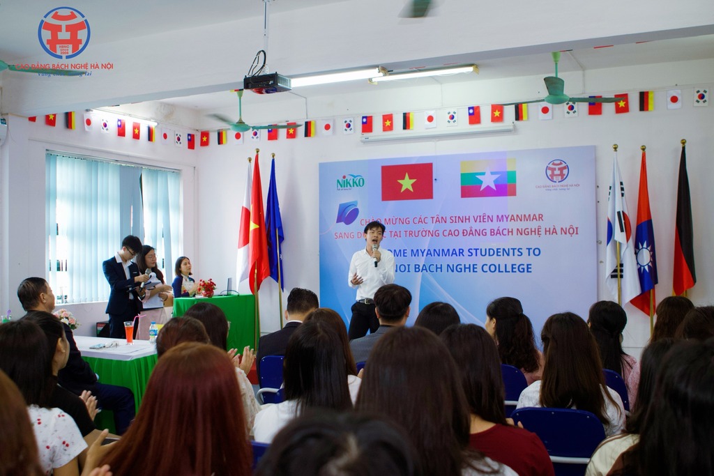 550525104_1375233901268532_2705033068430629187_n