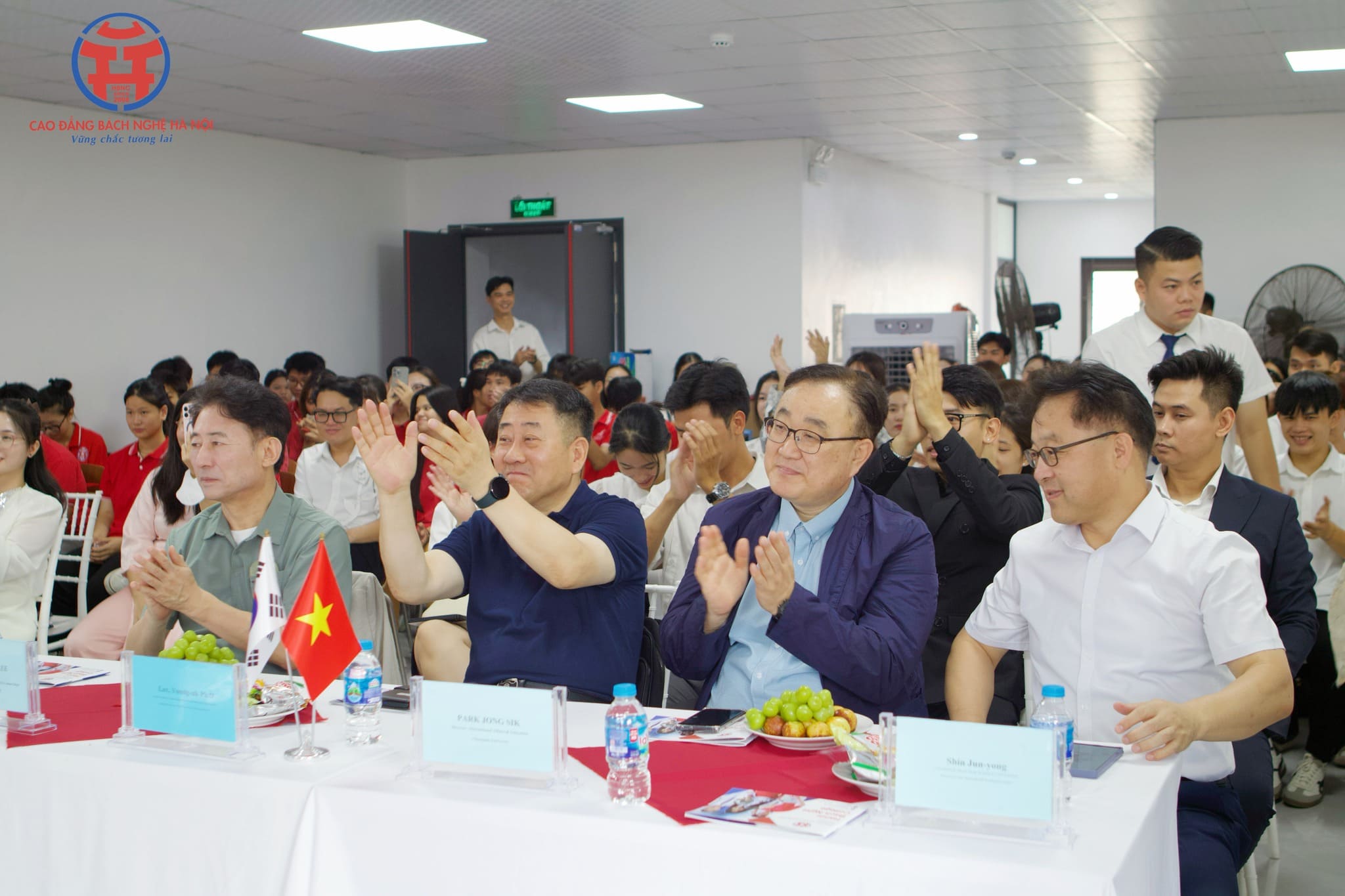 566253291_1397207635737825_3507327301175781041_n